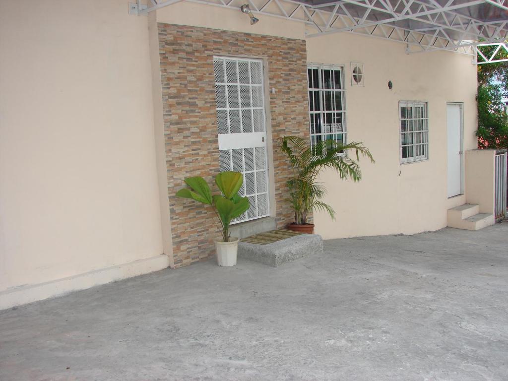 Hostal Gemar Panama City Exterior photo